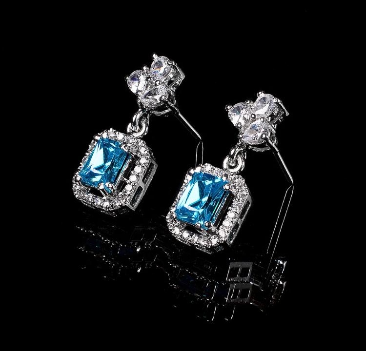 Exclusive  Earrings Collection